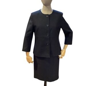 Brooks Brothers 2-piece suit, Navy Blue, jacket 10, skirt 10 petite